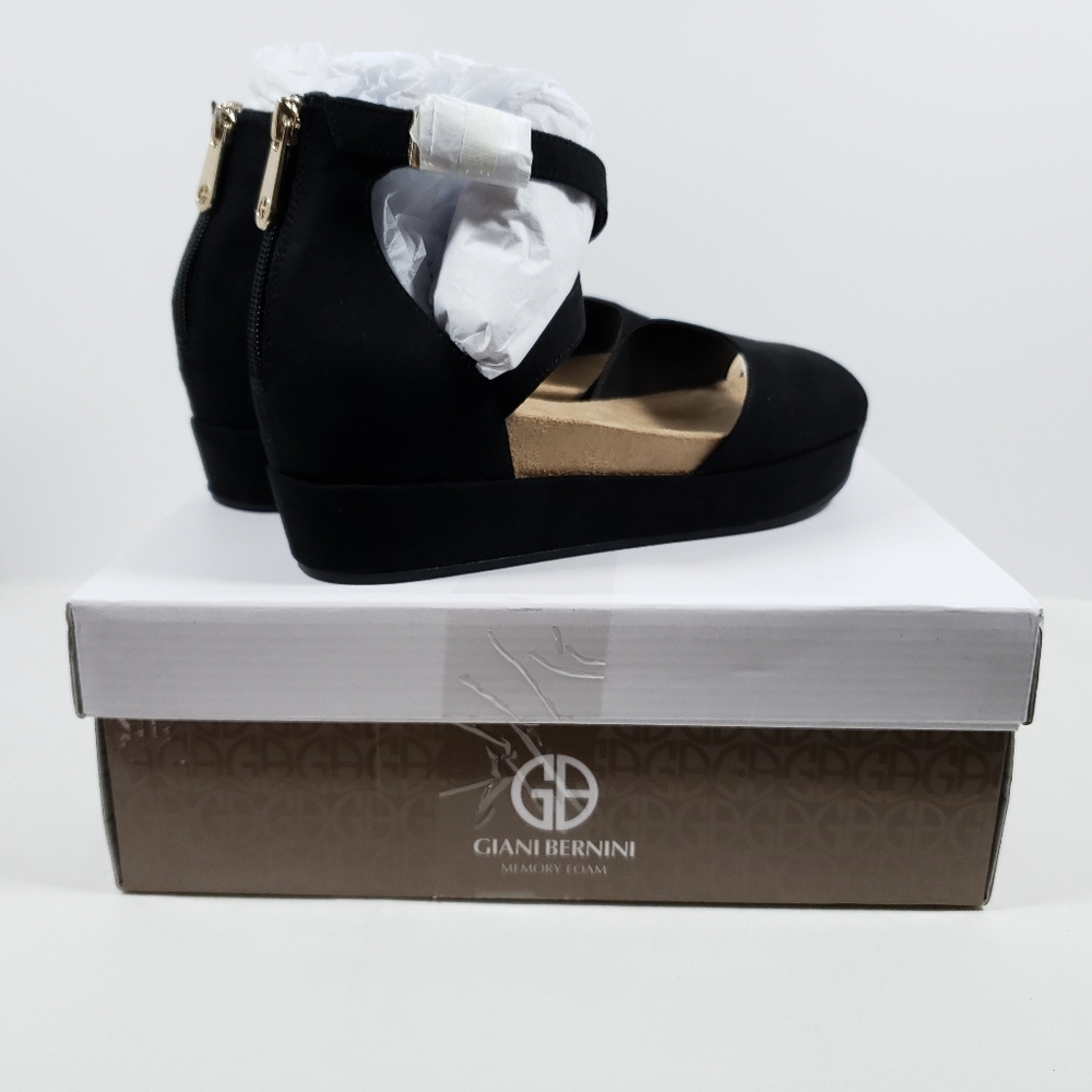 Gianni Bernini Ellen Suede Wedge Sandal - Black 8M - Picture 2 of 4